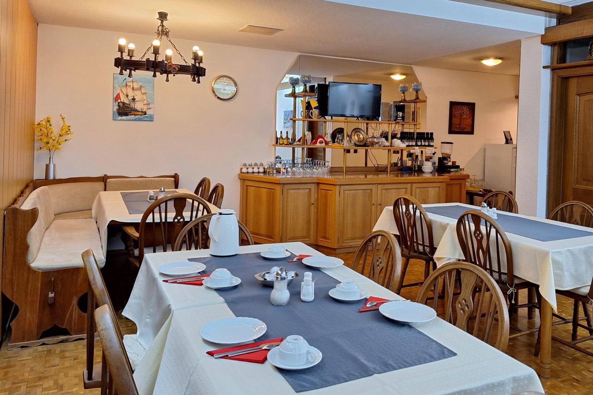 Hotel Garni Sebastian Kirrweiler  Extérieur photo