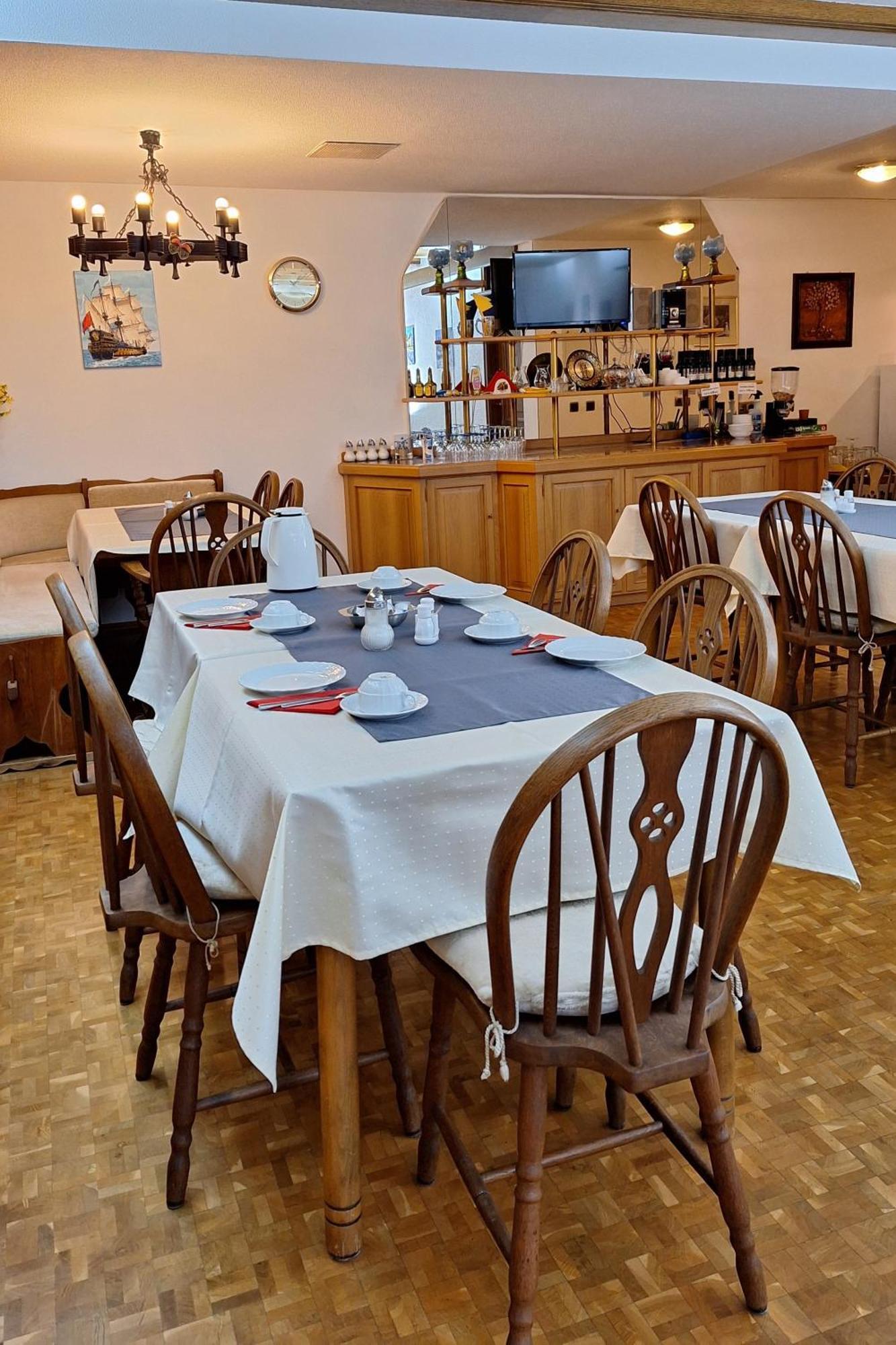 Hotel Garni Sebastian Kirrweiler  Extérieur photo